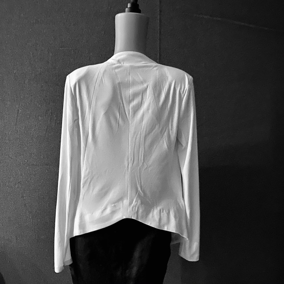 BCBG white Blazer - Picture 3 of 4